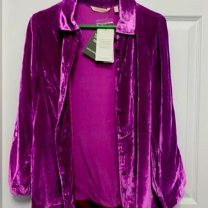 Soft Surroundings Petites Small Icon Silk Velvet Poets Shirt in Fuschia